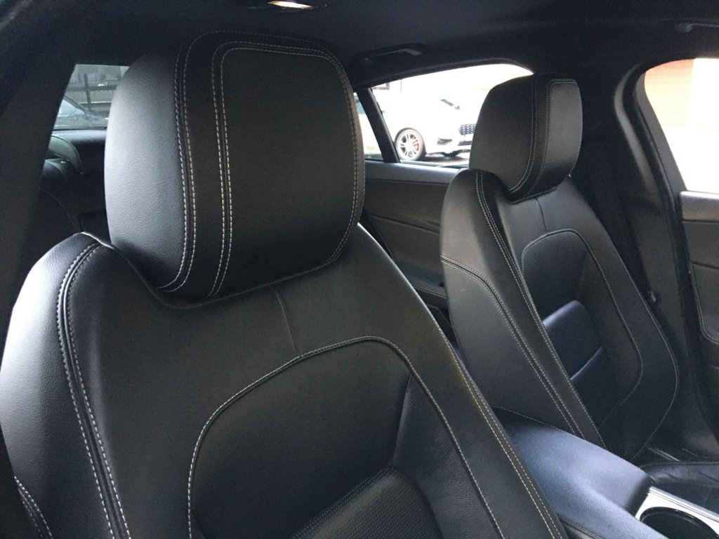 USED 2015 65 JAGUAR XE 2.0 R-SPORT 4d 178 BHP 