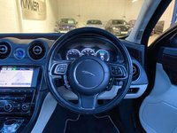 USED 2012 62 JAGUAR XJ 3.0 D V6 PORTFOLIO 4d 275 BHP 
