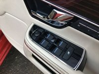 USED 2012 62 JAGUAR XJ 3.0 D V6 PORTFOLIO 4d 275 BHP 