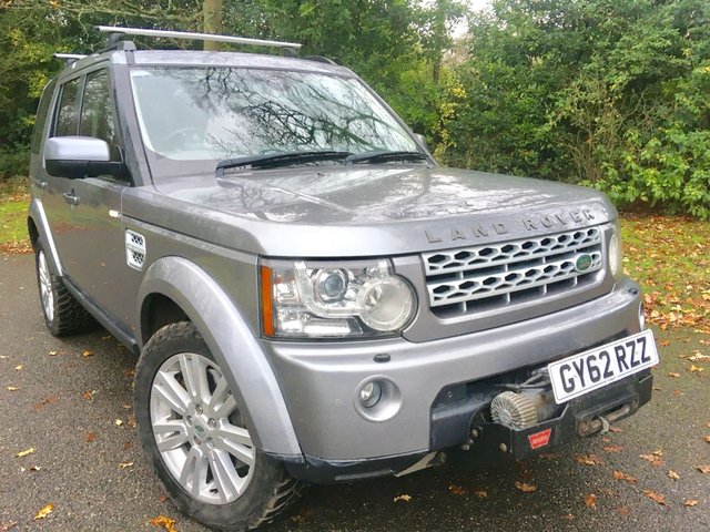2012 62 Land Rover Discovery Van 3.0 4 SDV6 COMMERCIAL 5d AUTO 255 BHP FRONT BUMPER WINCH INCLUDED/SEAT COVERS/GOOD HISTORY FROM LOCAL GARAGE/TOWBAR/LEATHER/REVERSE CAMERA\HEATED SEATS&STEERING WHEEL\\\
