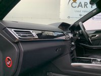 USED 2013 63 MERCEDES-BENZ E-CLASS 2.1 E250 CDI SE 4d AUTO 202 BHP 