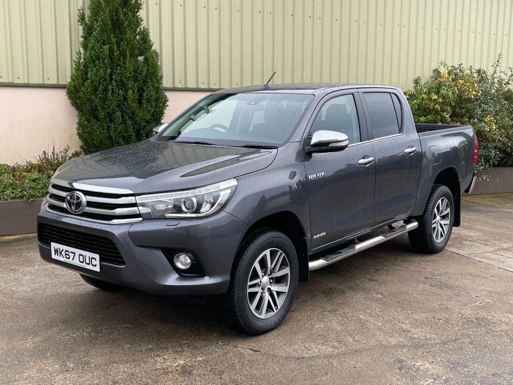 View our TOYOTA HI-LUX