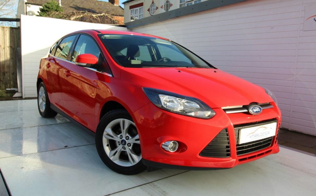 View our FORD FOCUS