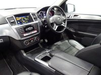USED 2014 64 MERCEDES-BENZ M-CLASS 3.0 V6 ML350 BLUETEC (258 BHP) AMG LINE (PREMIUM) 4MATIC AUTO ( EURO 6 ) S/S 5DR + NAV + PANORAMIC E/SUNROOF + E/M/HEATED LEATHERS + CRUISE + XENONS..LEDS + R/CAMERA + F-R PARK + PRIVACY + POWER BOOT + E/TOWBAR 21S+PANROOF+XENON+R/CAM+PARK+EHM LEATHER+NAV+CRUISE