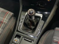 USED 2017 17 VOLKSWAGEN GOLF 2.0 GTI TSI 5d 227 BHP 