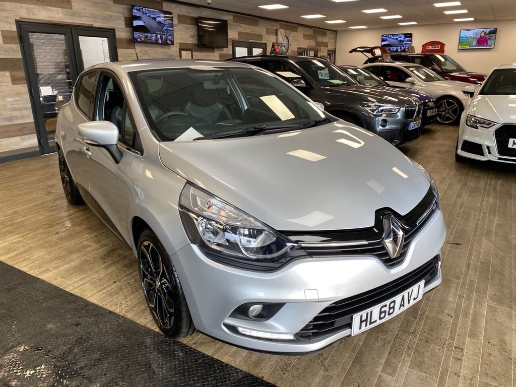 View our RENAULT CLIO
