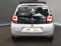 USED 2015 15 CITROEN C1 1.0 AIRSCAPE FEEL EDITION 5d 68 BHP SUNRISE RED DASH ACCENT + RED ZEBRA DOOR DETAIL  &pound;0 TAX CAR