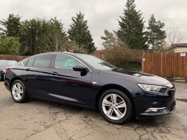 View our VAUXHALL INSIGNIA