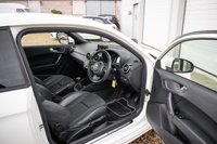 USED 2011 52 AUDI A1 1.4 TFSI S LINE 3d 122 BHP FULL SERVICE HISTORY+CREAM WHITE
