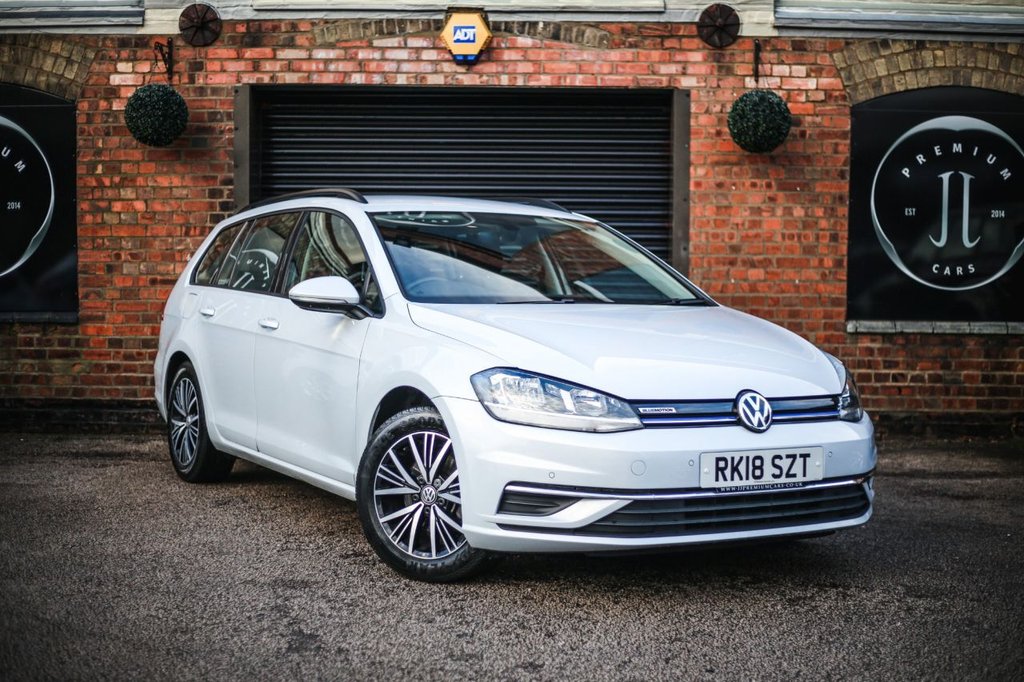 View our VOLKSWAGEN GOLF