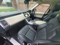 USED 2017 67 LAND ROVER RANGE ROVER SPORT 3.0 SDV6 HSE 5d 306 BHP FULL SERVICE HISTORY ++ JUST SERVICED ++