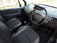 USED 2011 61 RENAULT GRAND MODUS 1.5 DYNAMIQUE DCI 5d 88 BHP www.suffolkcarcentre.co.uk - Located a Reydon