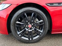 USED 2016 66 JAGUAR XE 2.0 R-SPORT 4d 178 BHP FULL SERVICE HISTORY ++ &pound;20 ROAD TAX ++