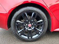 USED 2016 66 JAGUAR XE 2.0 R-SPORT 4d 178 BHP FULL SERVICE HISTORY ++ &pound;20 ROAD TAX ++