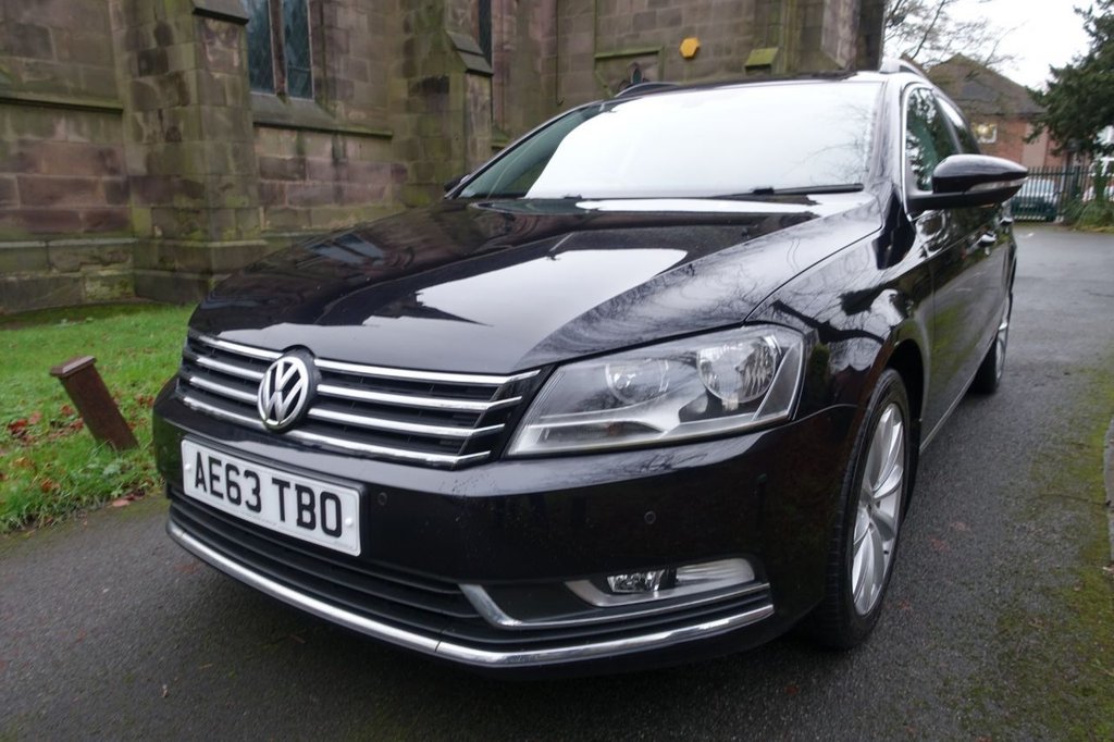 View our VOLKSWAGEN PASSAT