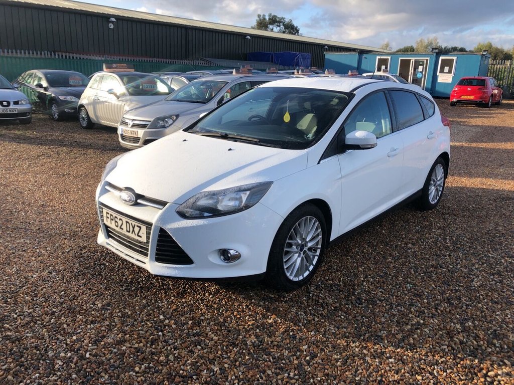 View our FORD FOCUS