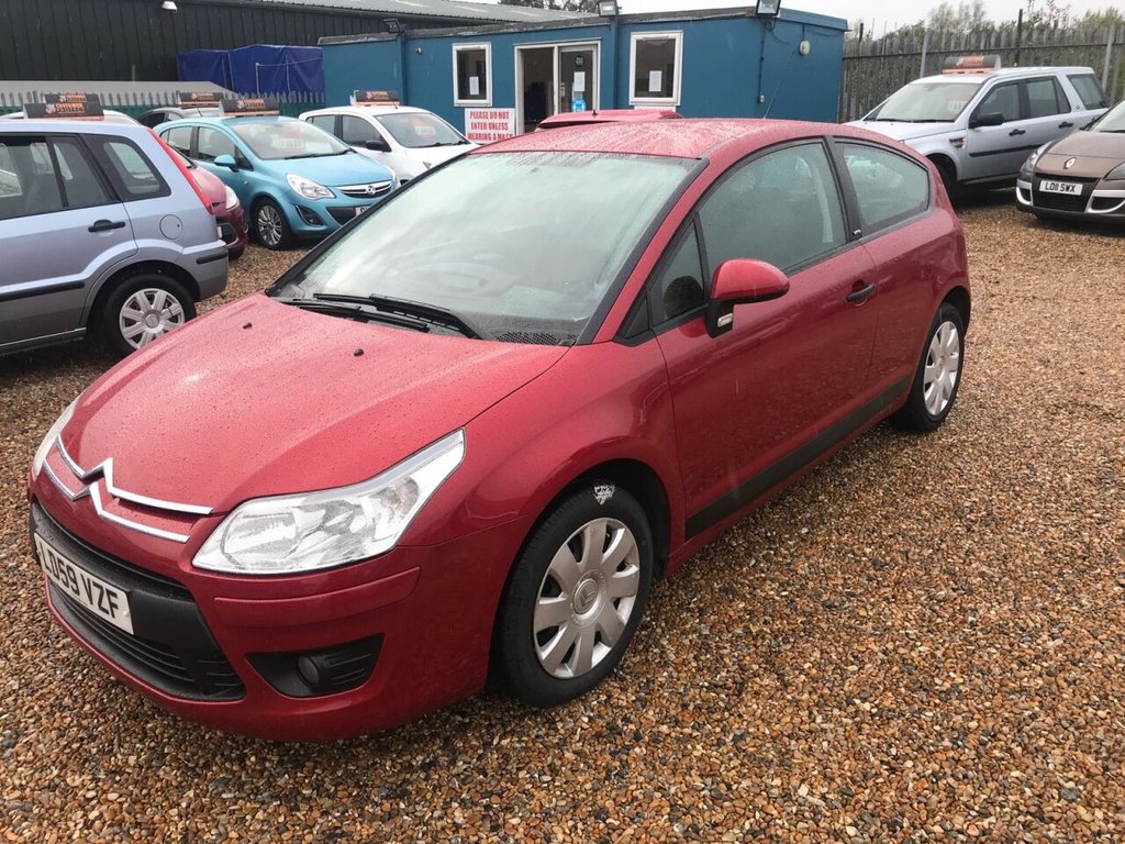 View our CITROEN C4