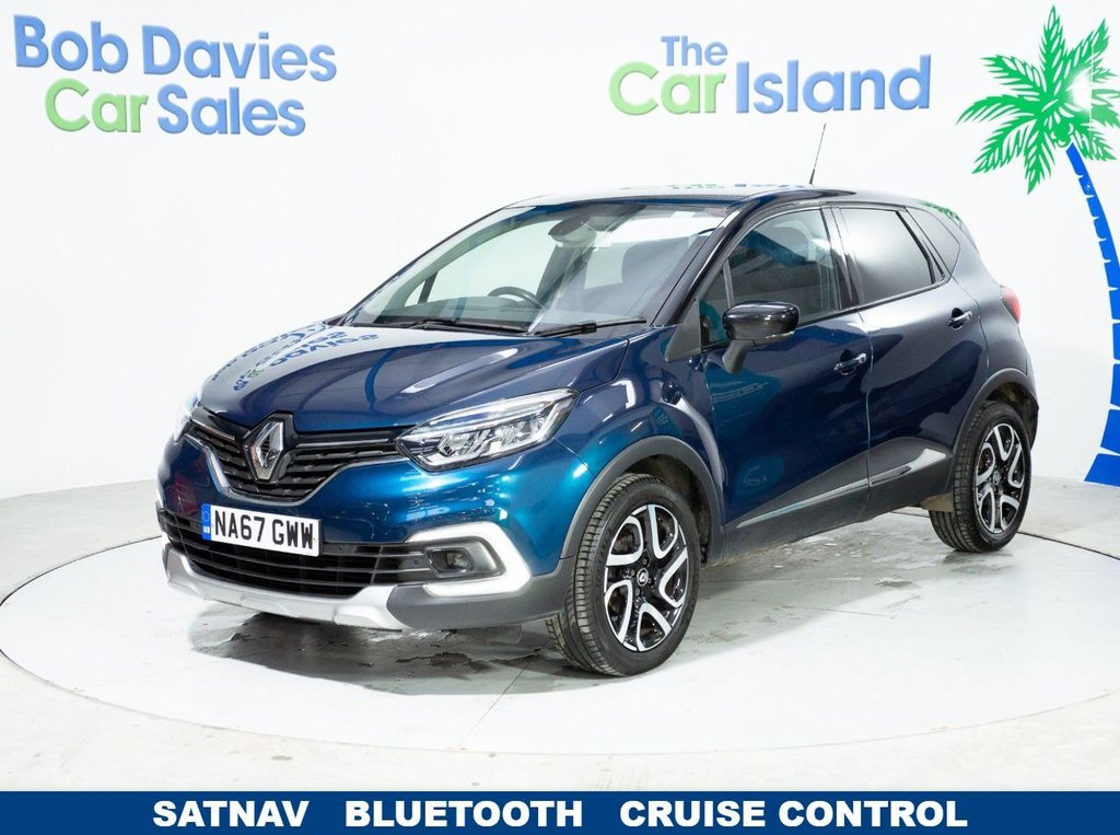 View our RENAULT CAPTUR