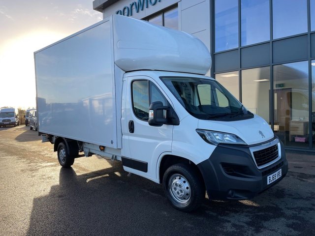 2019 69 Peugeot Boxer 2.0 BLUEHDI LUTON L4 TAILLIFT 160 BHP