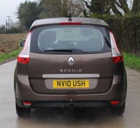 USED 2010 10 RENAULT GRAND SCENIC 1.6 DYNAMIQUE TOMTOM VVT 5d 109 BHP www.suffolkcarcentre.co.uk - Located at Ilketshall