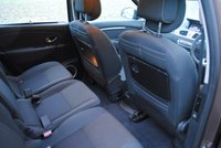 USED 2010 10 RENAULT GRAND SCENIC 1.6 DYNAMIQUE TOMTOM VVT 5d 109 BHP www.suffolkcarcentre.co.uk - Located at Ilketshall