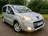USED 2010 10 PEUGEOT PARTNER 1.6 TEPEE ZENITH HDI 5d 89 BHP\\\ BIG PANORAMIC GLASS SUNROOF WITH STORAGE///ROOF RAILS/ALLOYS/AIRCON/FRONT FOG LIGHTS//ALL WEATHER TYRES 90 BHP PANORAMIC GLASS SUNROOF/ROOF RAILS/ALLOYS/AIRCON/FRONT FOG LIGHTS//JUST SERVICED BY US WITH ALL MOT ADVISORIES RENEWED INCLUDING BRAKES