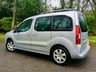 USED 2010 10 PEUGEOT PARTNER 1.6 TEPEE ZENITH HDI 5d 89 BHP\\\ BIG PANORAMIC GLASS SUNROOF WITH STORAGE///ROOF RAILS/ALLOYS/AIRCON/FRONT FOG LIGHTS//ALL WEATHER TYRES 90 BHP PANORAMIC GLASS SUNROOF/ROOF RAILS/ALLOYS/AIRCON/FRONT FOG LIGHTS//JUST SERVICED BY US WITH ALL MOT ADVISORIES RENEWED INCLUDING BRAKES