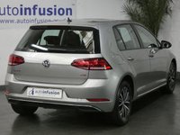USED 2017 67 VOLKSWAGEN GOLF 1.6 SE NAVIGATION TDI BLUEMOTION TECHNOLOGY 5d 114 BHP SAT NAV 1 OWNER FSH
