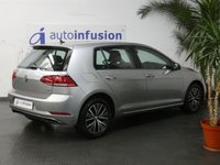 USED 2017 67 VOLKSWAGEN GOLF 1.6 SE NAVIGATION TDI BLUEMOTION TECHNOLOGY 5d 114 BHP SAT NAV 1 OWNER FSH