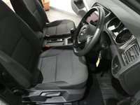 USED 2017 67 VOLKSWAGEN GOLF 1.6 SE NAVIGATION TDI BLUEMOTION TECHNOLOGY 5d 114 BHP SAT NAV 1 OWNER FSH