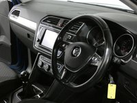 USED 2017 67 VOLKSWAGEN TIGUAN 2.0 SE TDI BMT 5d 148 BHP 6 MONTHS GOLD WARRANTY 1 OWNER FSH