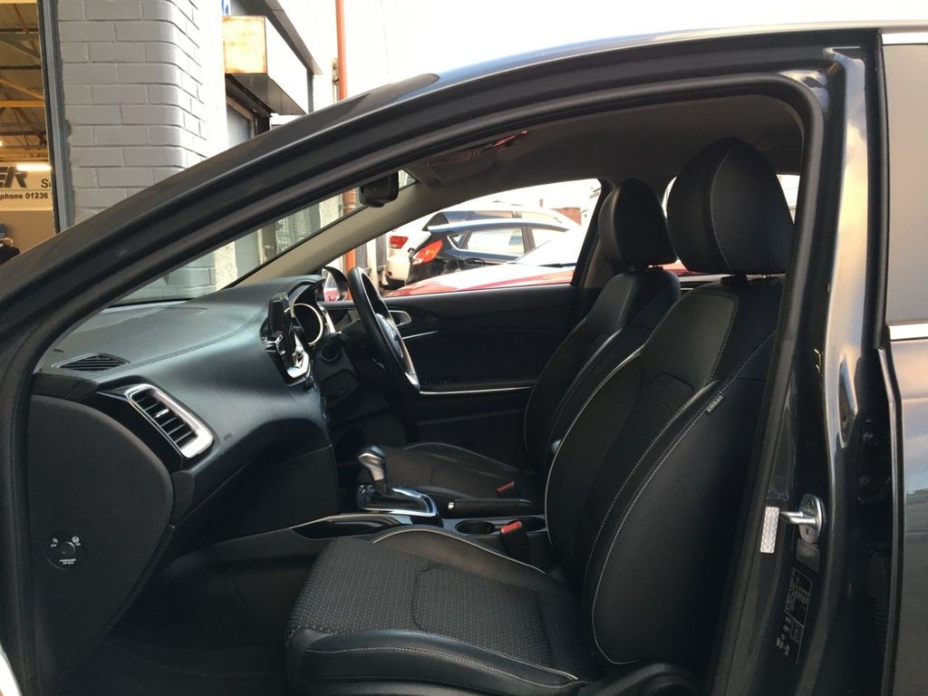 USED 2019 19 KIA CEED 1.6 CRDI 3 ISG 5d 114 BHP 