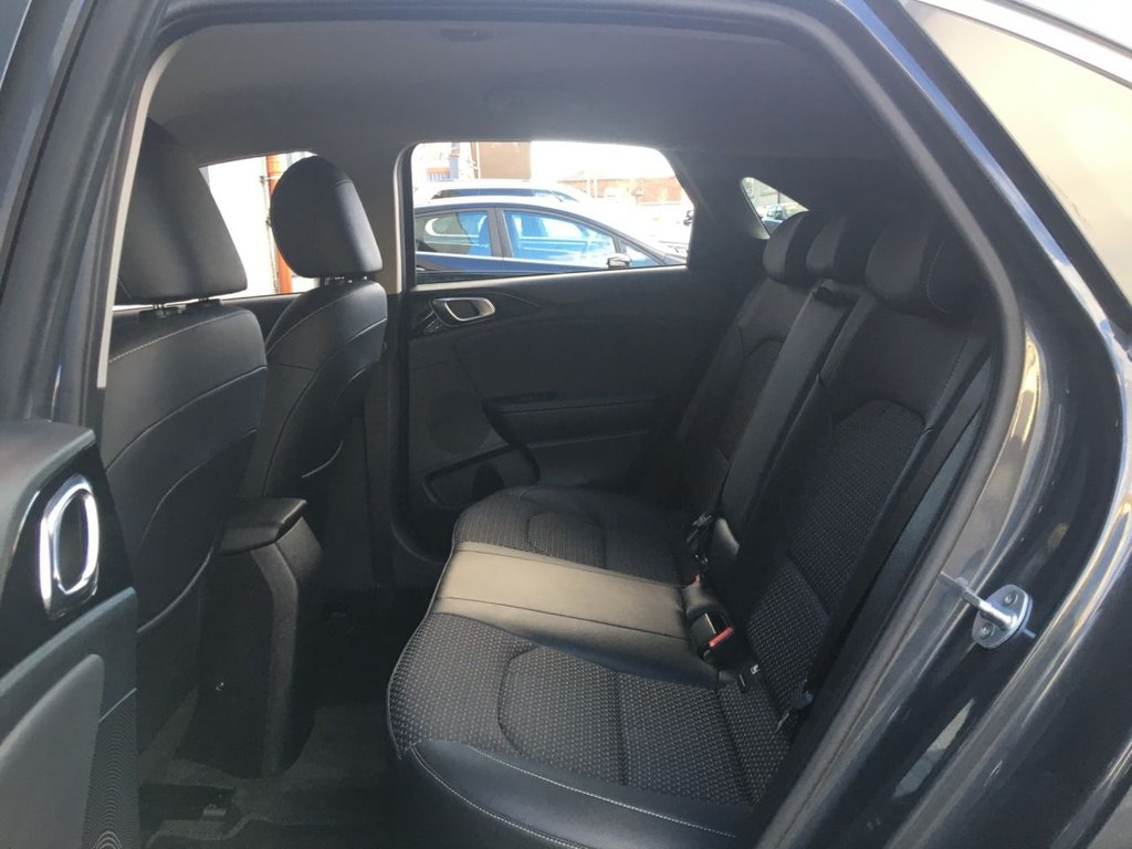 USED 2019 19 KIA CEED 1.6 CRDI 3 ISG 5d 114 BHP 