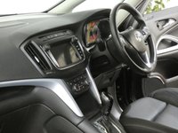 USED 2017 17 VAUXHALL ZAFIRA TOURER 1.4 SRI NAV 5d 138 BHP 7 SEATS SAT NAV LEATHER
