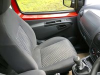 USED 2010 60 PEUGEOT BIPPER 1.4 TEPEE S HDI 5d 68 BHP\\30 POUND ROAD TAX// NEW CLUTCH JUST FITTED AND MOT//GREAT LOW MILAGE ONLY 61,900 MILES//RECENT SERVICED BY US//ALL MOT ADVISORIES COMPLETED// ''GREAT CONDITION AND MILAGE FOR THE YEAR//RECENT SERVICED BY US//ALL MOT ADVISORIES COMPLETED//
