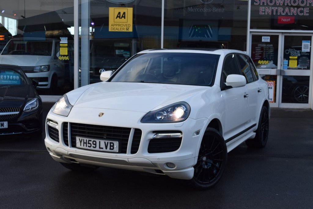 View our PORSCHE CAYENNE