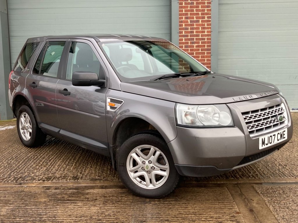 View our LAND ROVER FREELANDER
