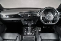 USED 2017 17 AUDI A6 2.0 AVANT TDI ULTRA BLACK EDITION 5d AUTO 188 BHP ESTATE