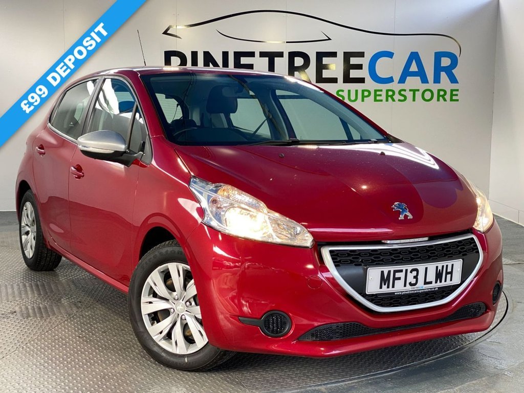 View our PEUGEOT 208