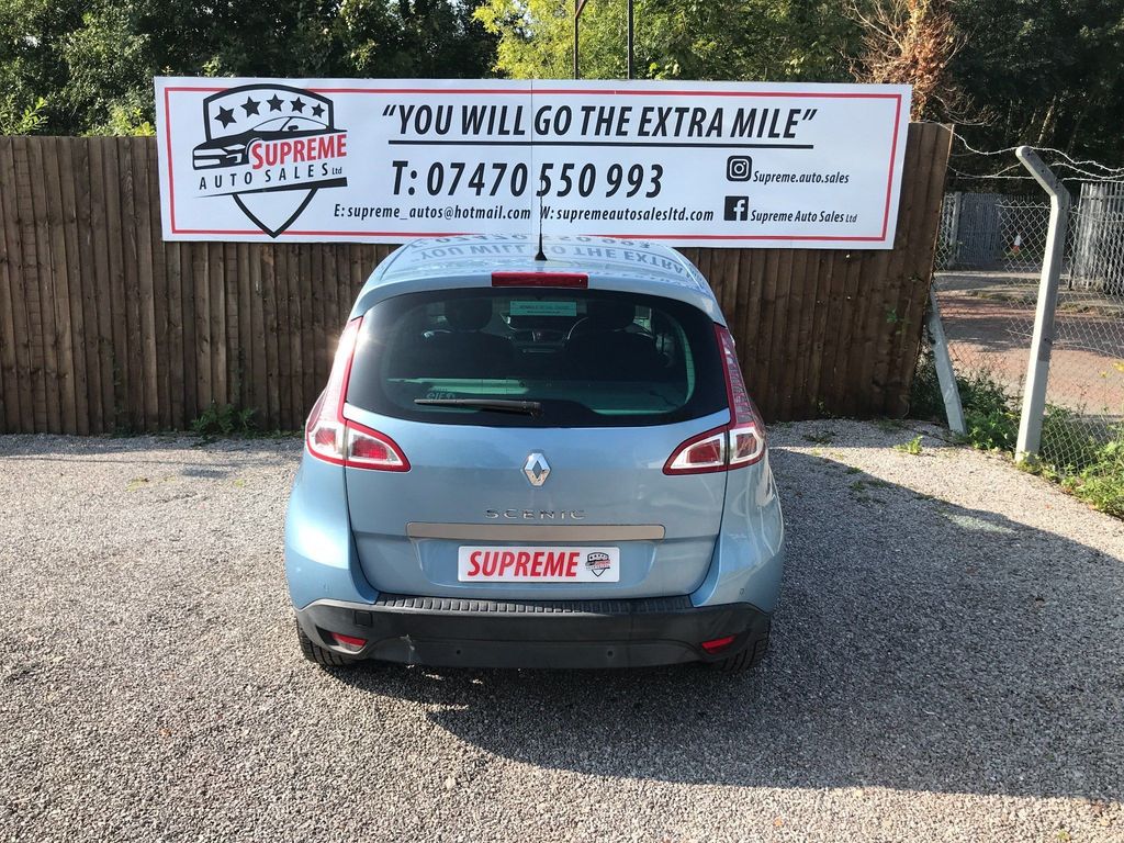 10 Renault Scenic I Music Vvt 3 399