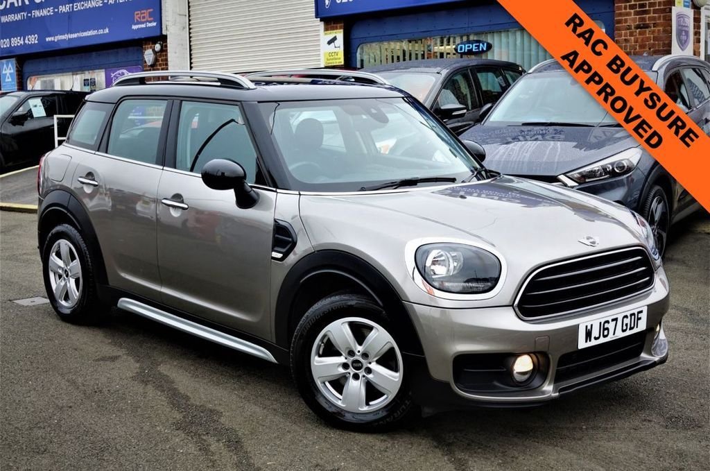 View our MINI COUNTRYMAN