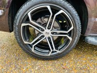 USED 2016 16 VOLKSWAGEN TRANSPORTER 2.0 T30 TDI KOMBI HIGHLINE BMT 148 BHP 1 Owner, F/VW/S/H, Blackberry in Colour