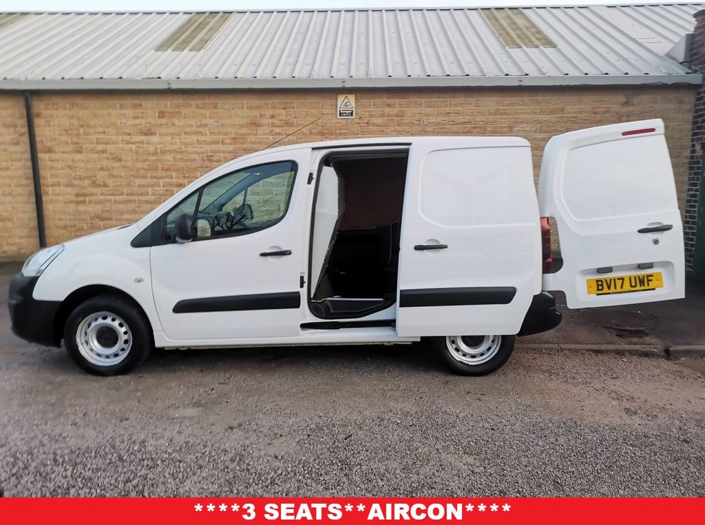 View our PEUGEOT PARTNER