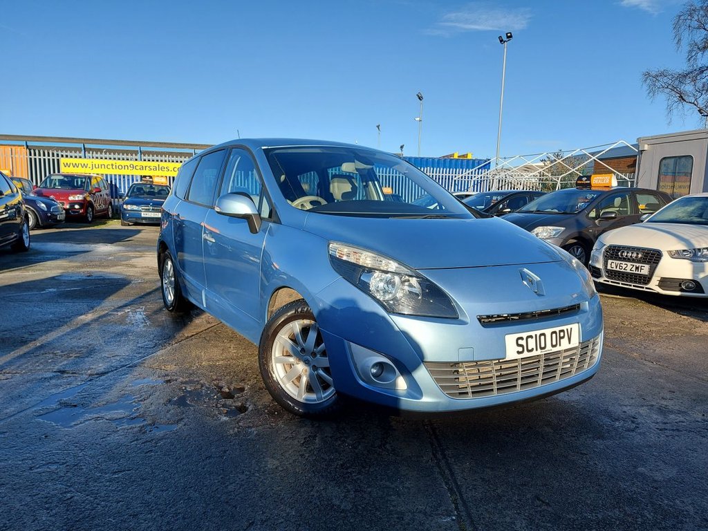 View our RENAULT GRAND SCENIC