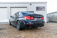 USED 2017 BMW 5 SERIES 2.0 520D XDRIVE M SPORT 4d 188 BHP X DRIVE+REV CAM+TOUCHSCREEN KEY