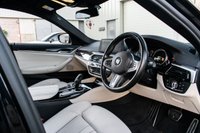 USED 2017 BMW 5 SERIES 2.0 520D XDRIVE M SPORT 4d 188 BHP X DRIVE+REV CAM+TOUCHSCREEN KEY