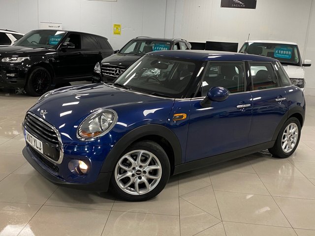 View our MINI HATCH COOPER