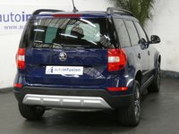 USED 2017 17 SKODA YETI 1.2 OUTDOOR SE DRIVE TSI DSG 5d 109 BHP GENUINE LOW MILES 1 OWNER FSH