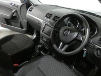 USED 2017 17 SKODA YETI 1.2 OUTDOOR SE DRIVE TSI DSG 5d 109 BHP GENUINE LOW MILES 1 OWNER FSH
