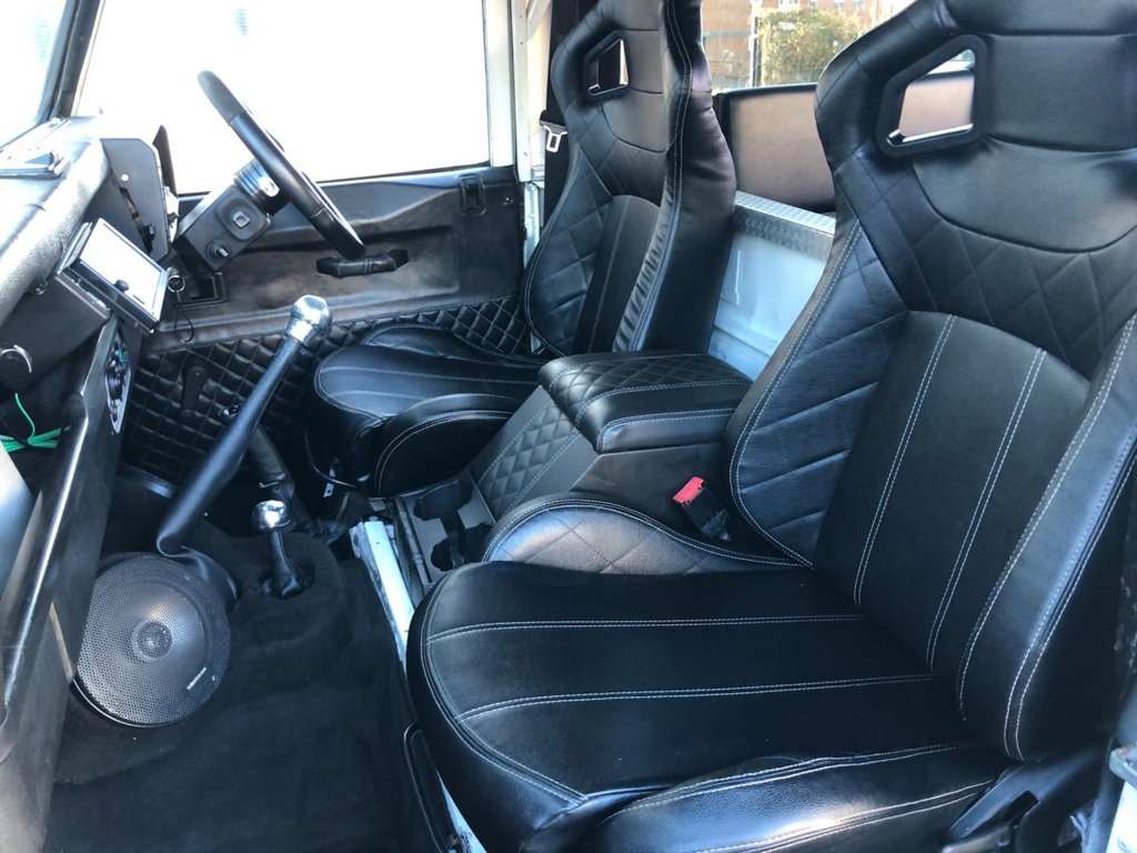 USED 1996 N LAND ROVER DEFENDER 90 // HT 300TDI // 111 BHP // Px swap 